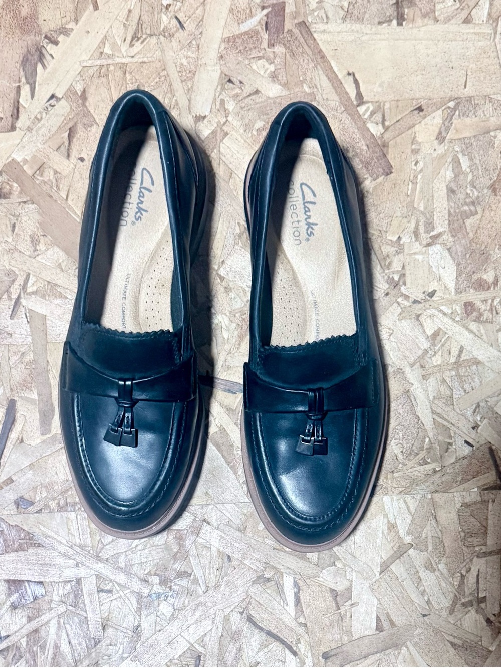 Clark’s Women’s Westlynn Bella Loafers, Sz 7 Black Leather, Excellent Condition - Picture 2 of 4